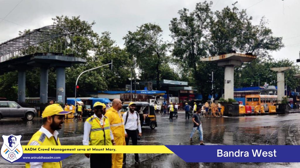 Crowd-Management-Seva-Mount-Mary- Bandra (4)